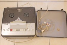 ancien magnétophone/enregistreur à bandes vintage Philipps en etat de marche