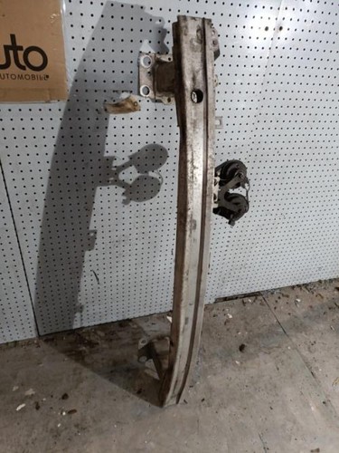 Renfort pare choc avant