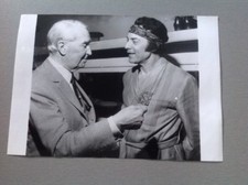 GEORGES GUETARY et MAURICE CHEVALIER -   PHOTO DE PRESSE ORIGINALE 13x18cm