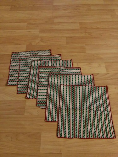 Vtg set cloth finger hand - set,
