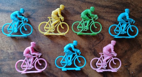 Vintage lot 7 petites - de,