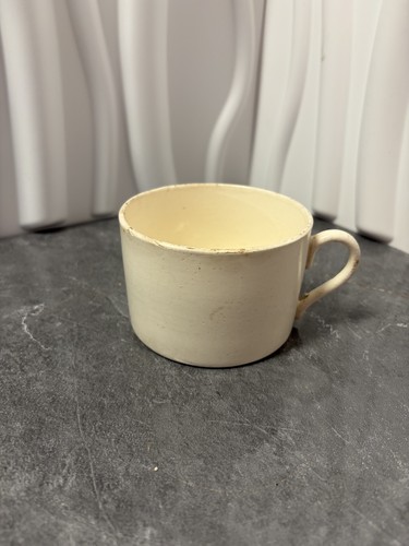 Ancienne tasse blanche - , creil