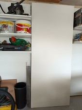 rayonnages industrielles métal avec planches de fond et fixations réglables