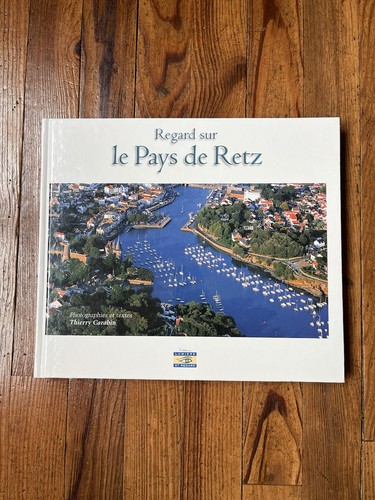 Livre regard sur - livre,