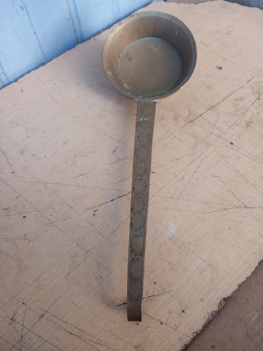 Louche lait ancienne en - a,