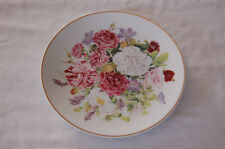 Assiette En Porcelaine