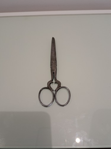 Ancien ciseaux couture - ancien,