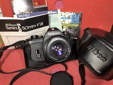 KIT SLR / NIKON EM + NIKON SERIES E 50mm f1.8 / VINTAGE JAPAN 1979 / WORKS-MINT