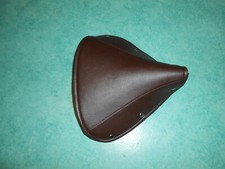 Dessus de selle marron foncé