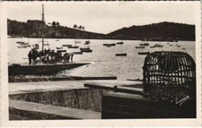 CPA AK Trebeurden et ses Plages FRANCE (1137739)