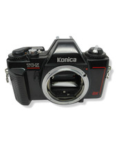 Appareil photo reflex argentique KONICA TC-X pour collectionneur
