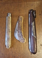 Lot Couteaux utilitaires.  Bois De Cerf et Bois.
