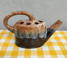 Pique-fleurs en faïence Alpho