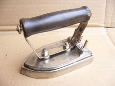    FER A REPASSER  DE VOYAGE