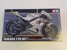 Tamiya 1/12 Yamaha M1 Rossi 09