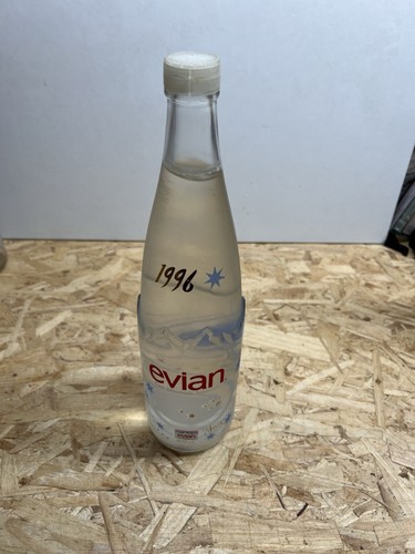 Ancienne bouteille eau en - bouteille,