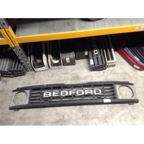 Grille bedford - cf, (78-86)