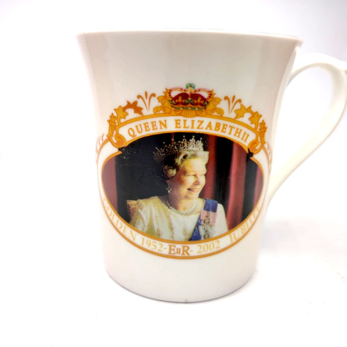 Mug queen elizabeth 1952 - elizabeth, 1952-2002