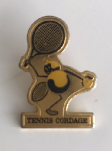 Pin tennis cordage - pin’s,