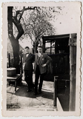Portrait deux jeunes hommes