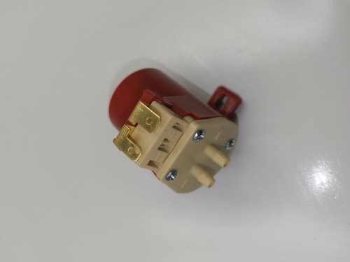 Pompe lave glace peugeot 104 - pompe,