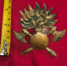 Attribut de giberne 1830 1850 sapeurs pompiers corps communal laiton 75x90 mm