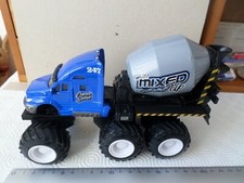 buggy malaxeur beton modele bleu / gris  247 friction - maisto