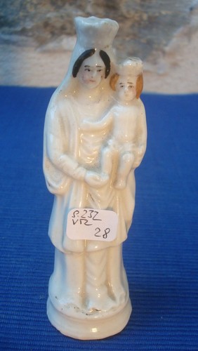 V51 rare petite vierge - petite, à