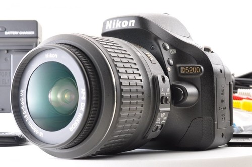 Appareil photo reflex - *,