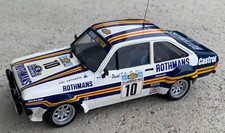Maquette montée 1/24 Ford Escort Rothmans d' Esci , idem Italeri
