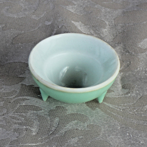 Coquetier vintage plastique - vintage,
