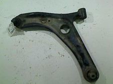 Triangle inferieur avant