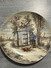 assiettes anciennes déco murale, pente à la main, gendarmes et voleur , 34 cm