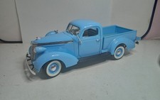 ROAD SIGNATURES 1/18 STUDEBAKER 1937 COUPE EXPRESS PICK UP SANS BOITE gé A5