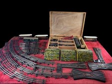 COLLECTION DE PAYA TRAINS ET