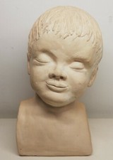 Buste Enfant Bien Heureux