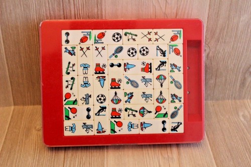 Jeu ancien domino sur - , le
