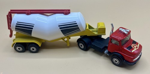 Camion mercedes citerne - mercedes,