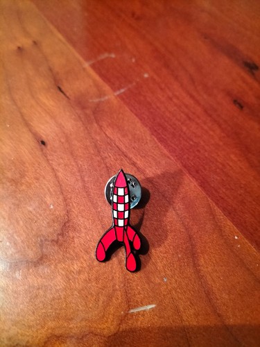 Tintin pins fusee objectif - fusee,