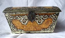 COFFRE AUX TRESORS  VICTORIA