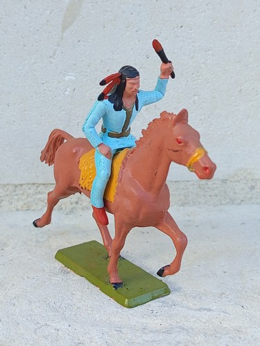Petit soldat starlux - petit,