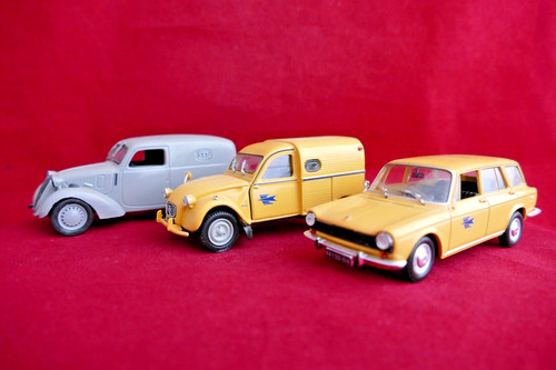 Véhicules postaux ptt la - 1/43,
