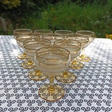 10 verres à pied à porto ou