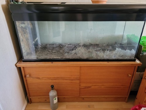 Aquarium avec meuble - avec,