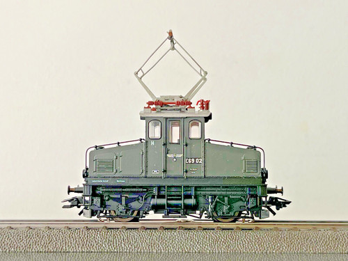 Locomotive electrique e - br,