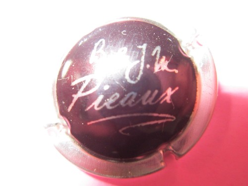 Capsule mousseux pieaux b - de,
