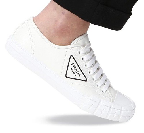 Prada sneakers cuir - prada,