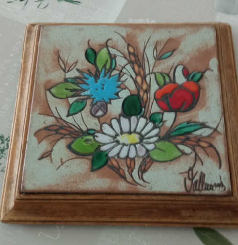 Ancien dessous plat en - dessous,