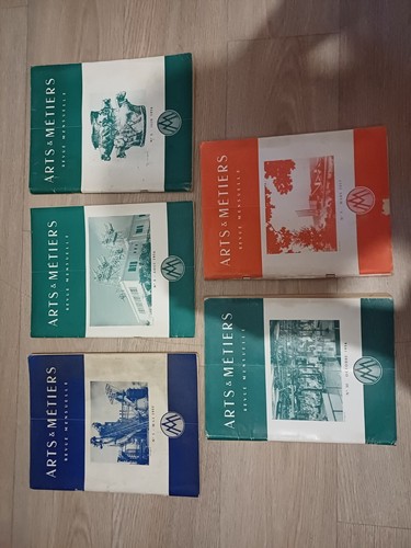 Lot numeros revue - , et