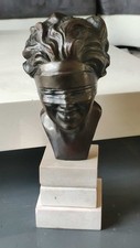 Sculpture/Buste Métal patiné bronze/Visage Justice/Signé P. Uccello Napoli/29cm